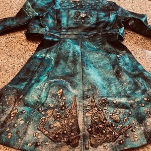 Uma Descendants Costume Girls size 7/8